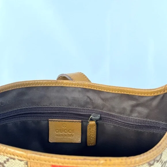 Gucci Beige and Brown Hobo Bag with Red Stripe - Picture 5 of 12